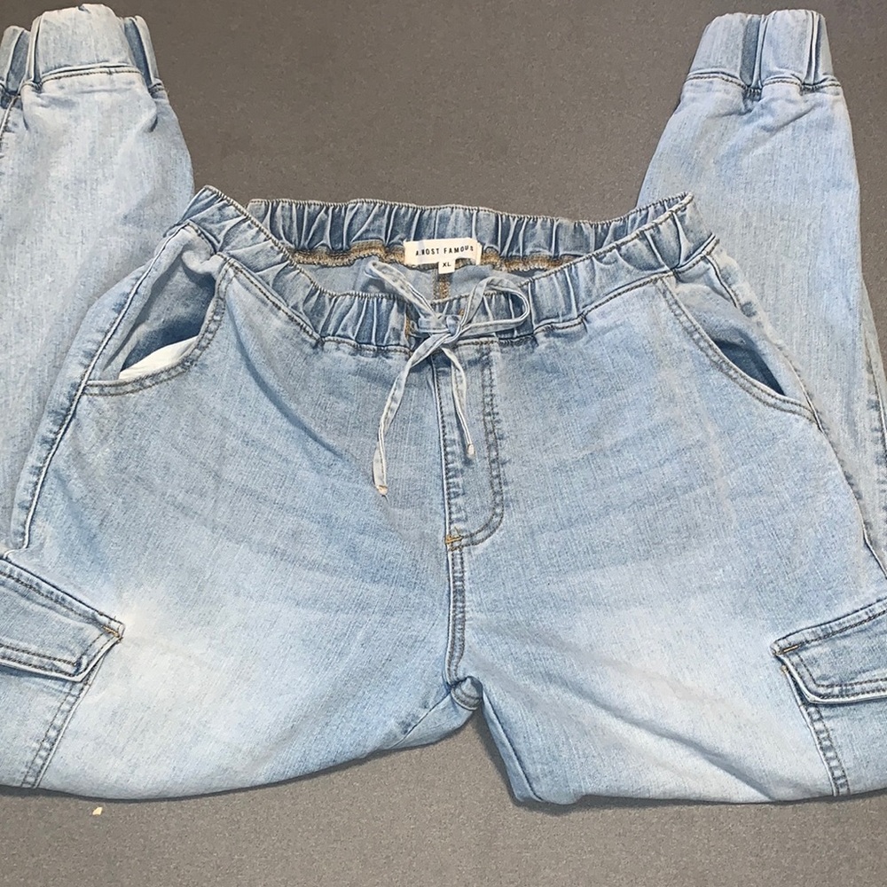 XL light blue jean/jogger/cargo